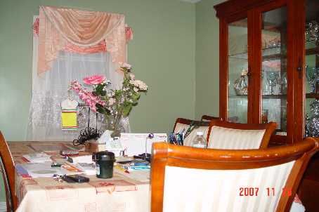 865 Lakeshore Rd E, Mississauga, L5E1E2 | Image 3