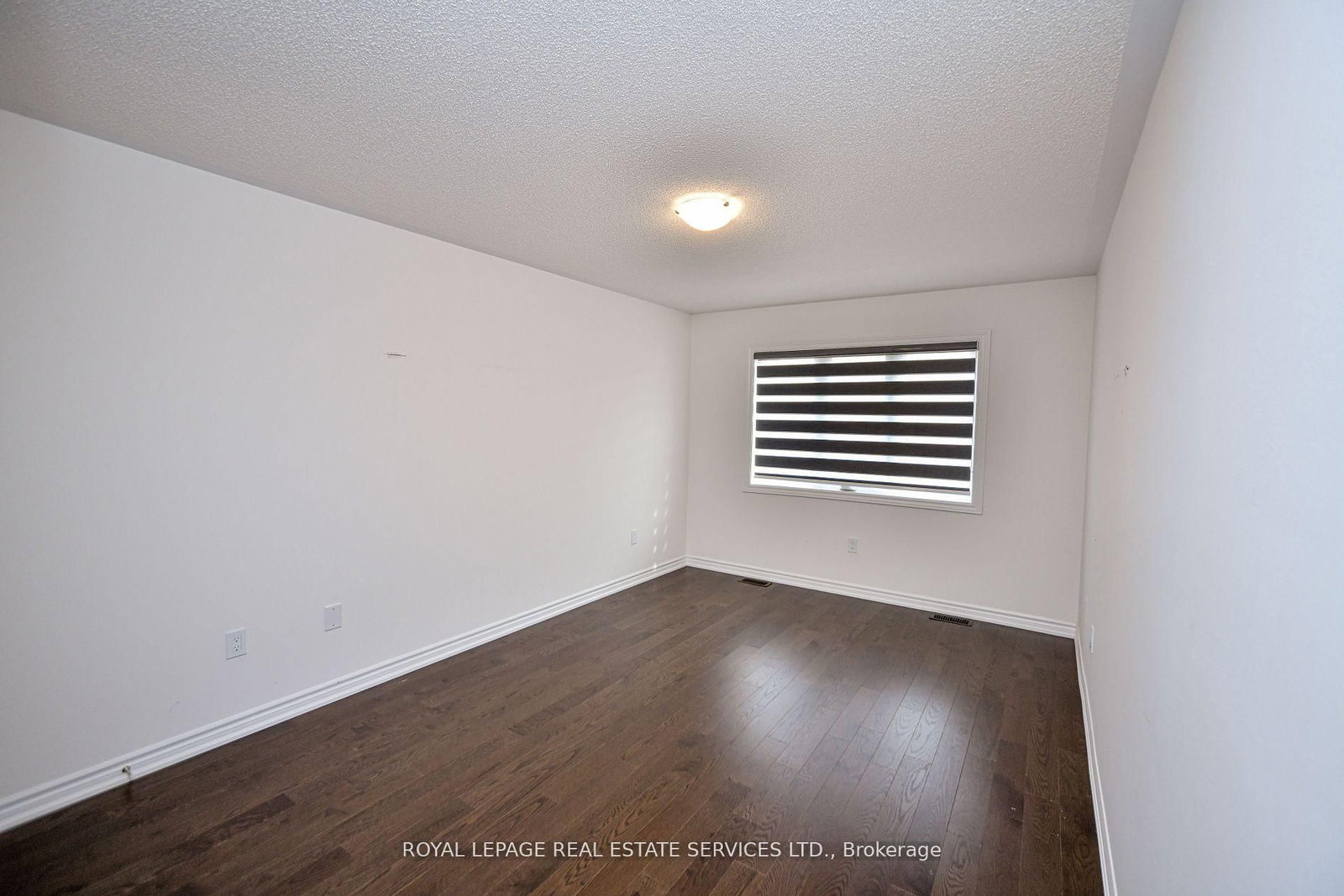 Townhouse leased at 323 Thimbleweed Court, Milton, Ontario, L9E 1T2 - Walker - MLS: W12694410