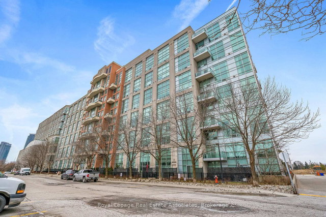 433 - 200 Manitoba Street