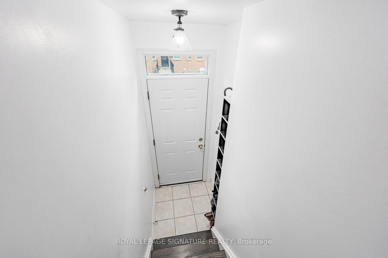 121 - 760 Lawrence Ave W, Toronto, M6A 3E7 | Image 2