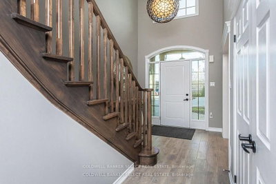 Unit 3 — 14 Reddington Drive — photo 3