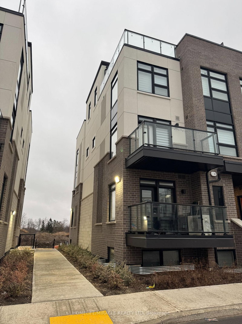 101 - 1577 Rose Way, Milton, L9E 1N4 | Image 2