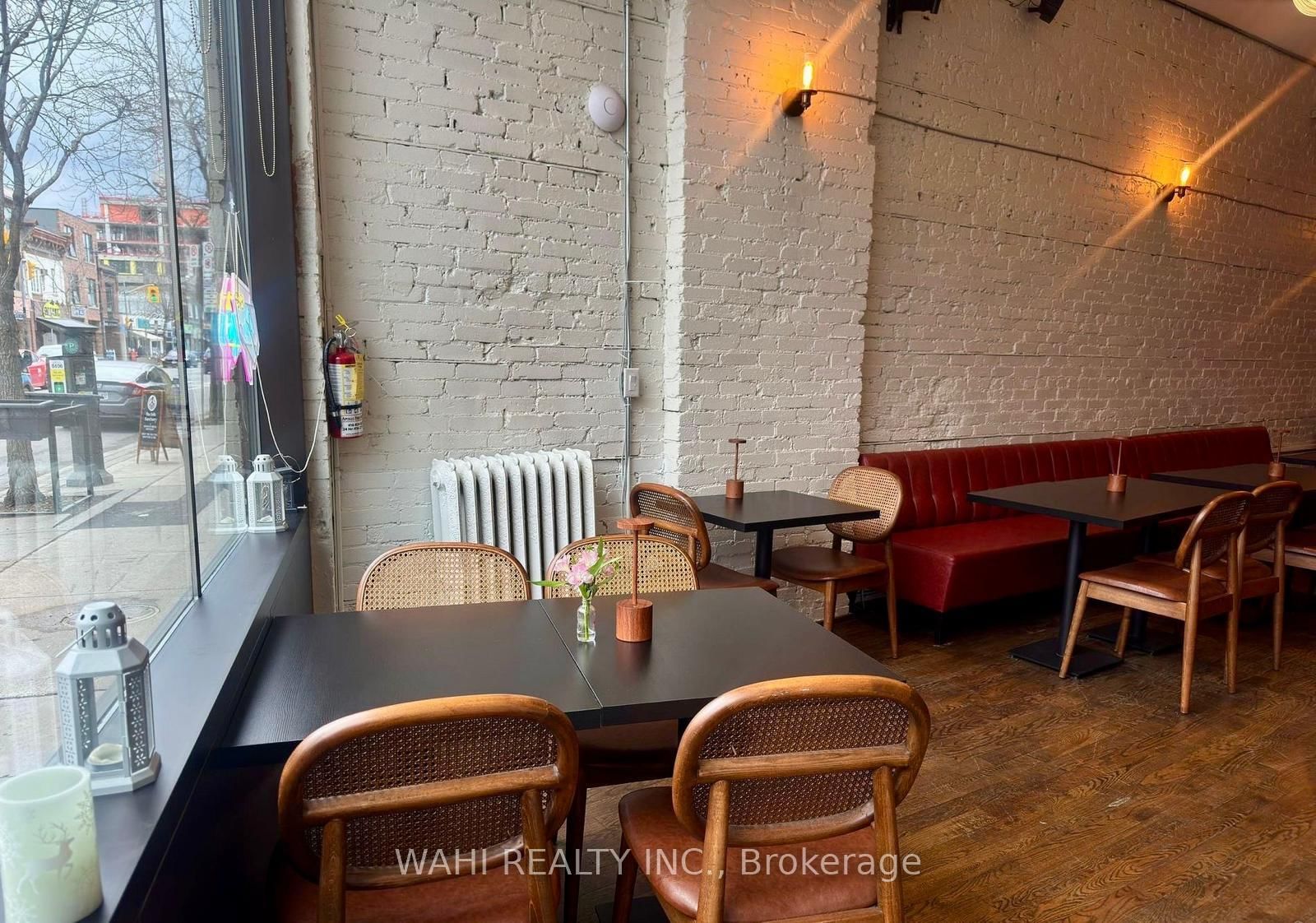 3047 Dundas Street W - Photo 2