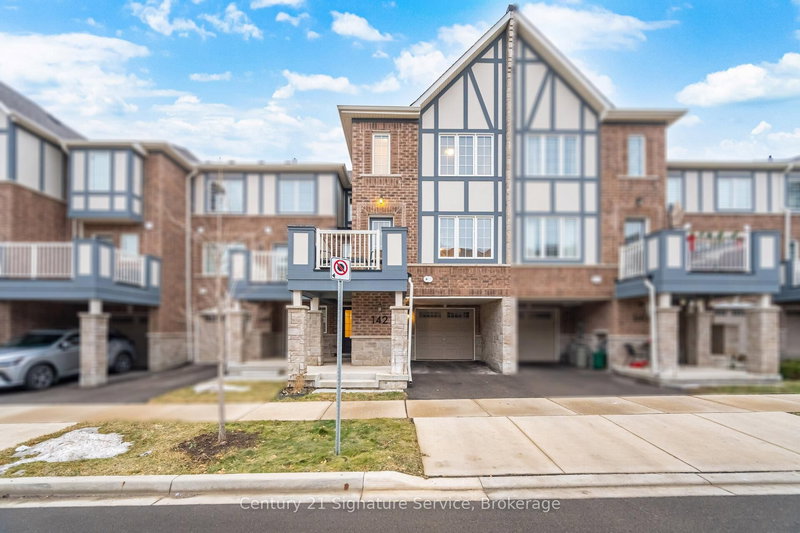 142 Christopher Rd, Oakville, L6H 0Y2 | Image 2