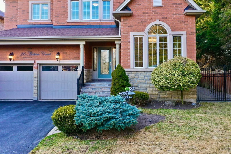 26 Antrim Crt, Caledon, L7C 1R1 | Image 3