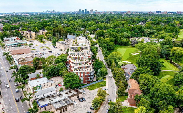 712 - 9 Burnhamthorpe Crescent