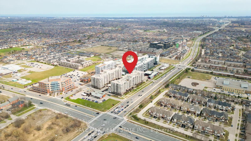 622 - 2490 Old Bronte Rd, Oakville, L6M 0Y5 | Image 2