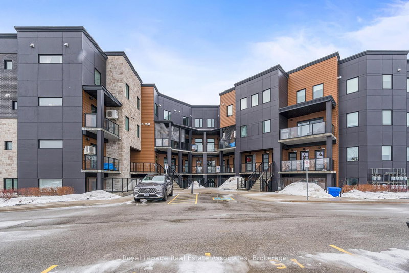 102 - 17 Centre St, Orangeville, L9W 7S6 | Image 3