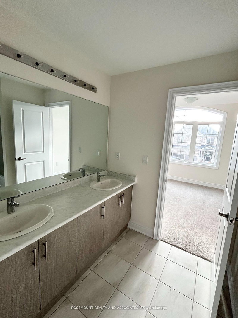 57 Donald Stewart Rd, Brampton, L7A 0C3 | Image 2