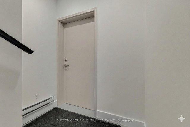 01 - 625 Harvie Avenue