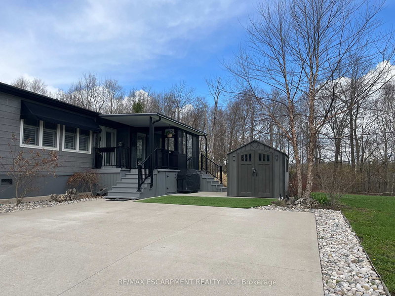 2 Cedar Street - 4449 Milburough Line, Burlington, L7P 0C5 | Image 2