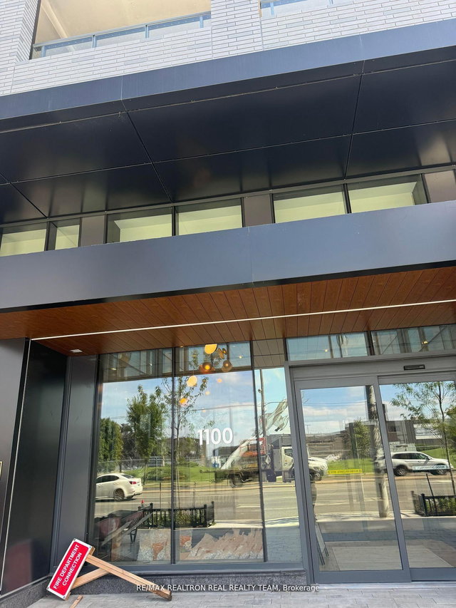 325 - 1100 Sheppard Avenue W