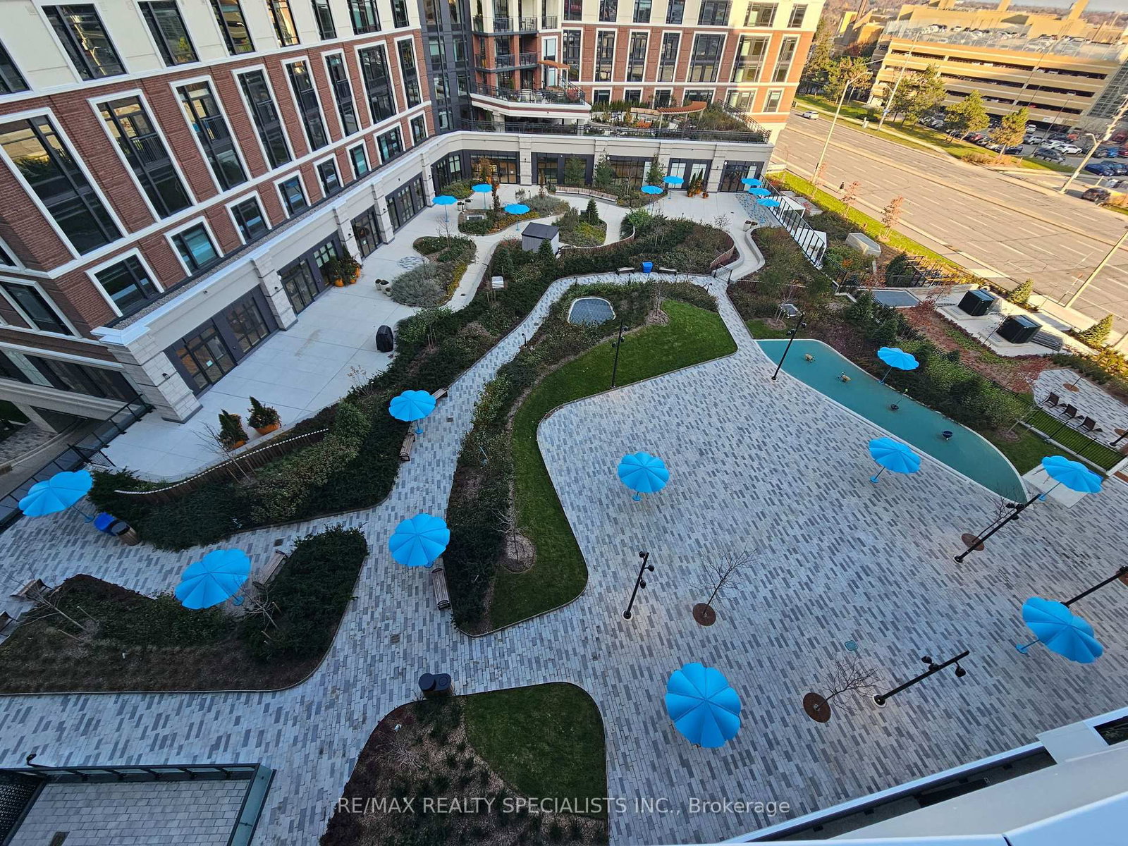 2485 Eglinton Avenue W, Unit 712 - Photo 16