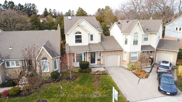 3 - 5255 Lakeshore Road