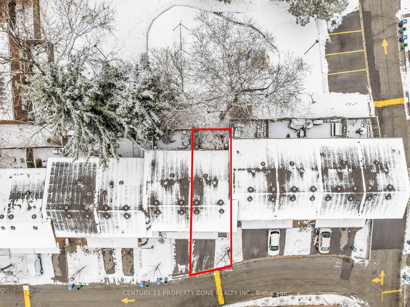 56 - 56 Eden Park Dr, Brampton, L6T 3A5 | Image 2