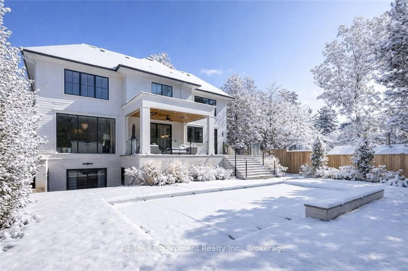 46 Second St, Oakville, L6J 3T2 | Image 2