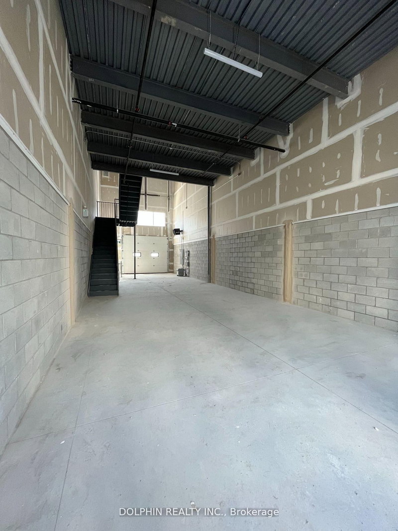 B106 - 5266 Solar Dr E, Mississauga, L4W 5E1 | Image 3