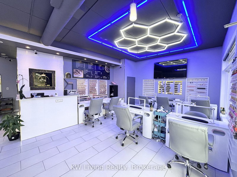 2 - 4150 Fairview St, Burlington, L7L 4Y8 | Image 2