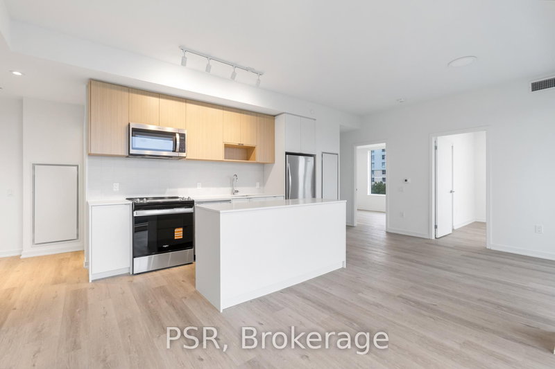 509 - 4365 Bloor St W, Toronto, M9C 1R3 | Image 2