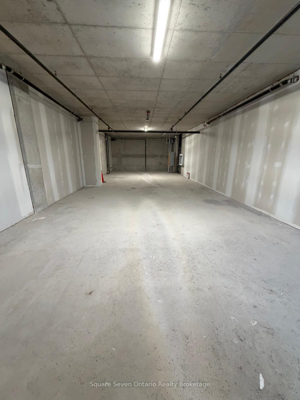 3401 Ridgeway Drive, Unit 153 - Photo 4