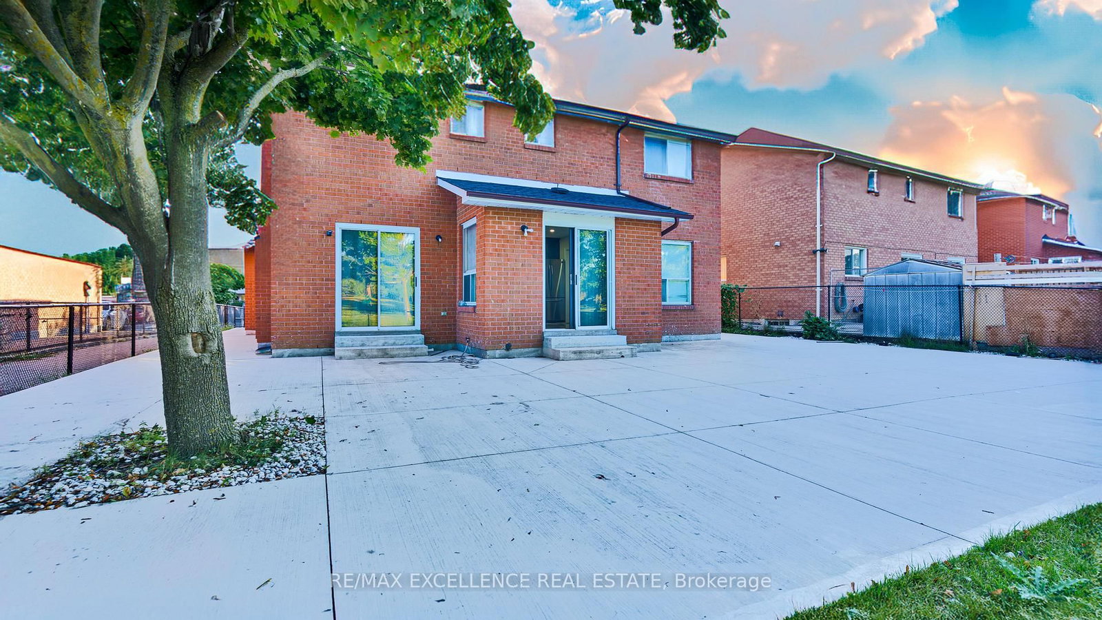 Detached House for sale at 280 Hansen Road, Brampton, Ontario, L6V 2Y1 - Madoc - MLS: W12706738