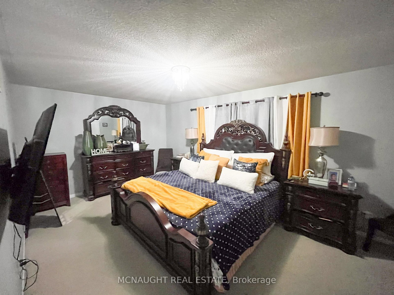 Detached House for sale at 117 Crown Victoria Drive, Brampton, Ontario, L7A 3X9 - Fletcher's Meadow - MLS: W12707042