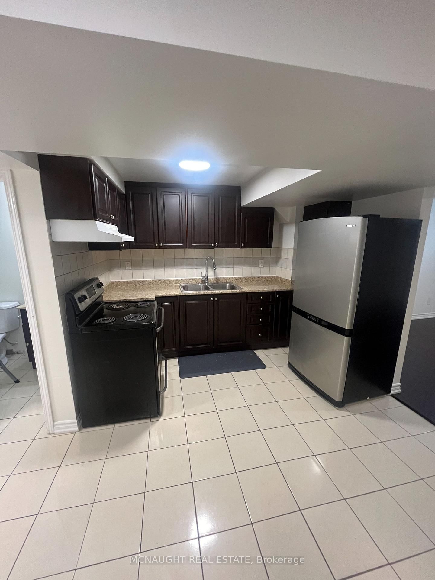 Detached House for sale at 117 Crown Victoria Drive, Brampton, Ontario, L7A 3X9 - Fletcher's Meadow - MLS: W12707042