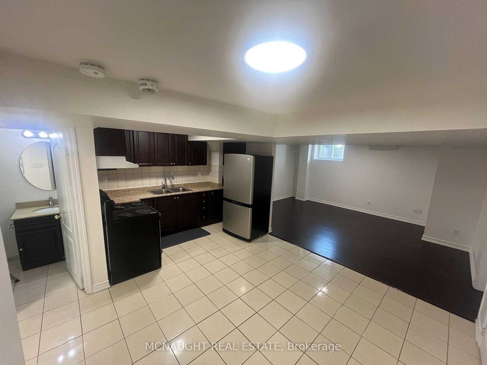 Detached House for sale at 117 Crown Victoria Drive, Brampton, Ontario, L7A 3X9 - Fletcher's Meadow - MLS: W12707042