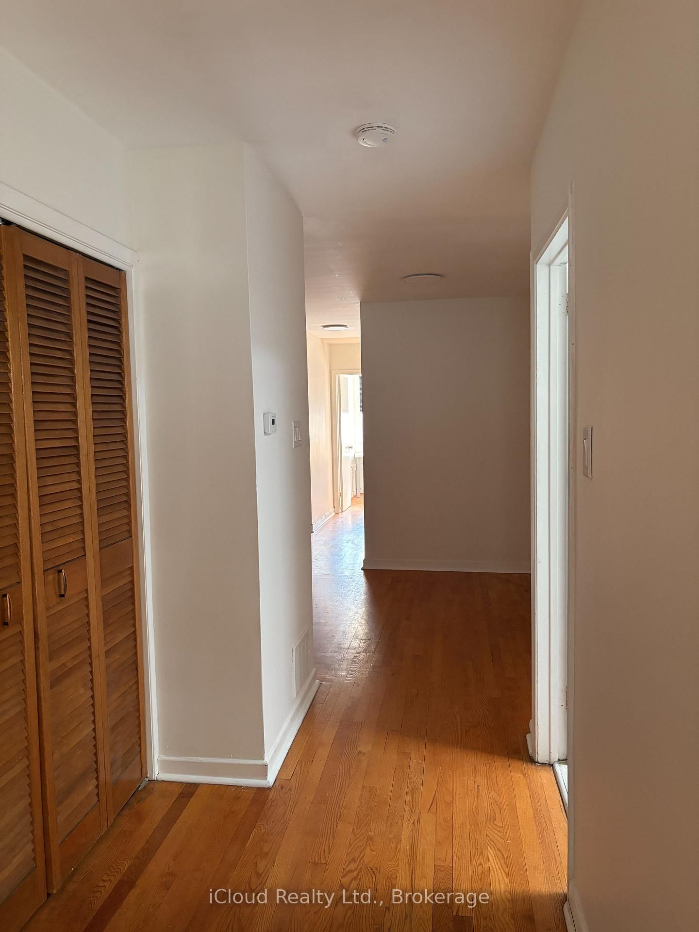 5084 Dundas Street W, Unit 2nd Floor - Photo 9