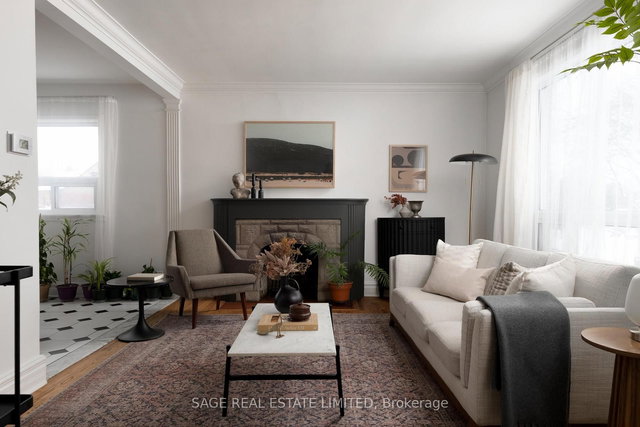 195 Clearbrooke Circle