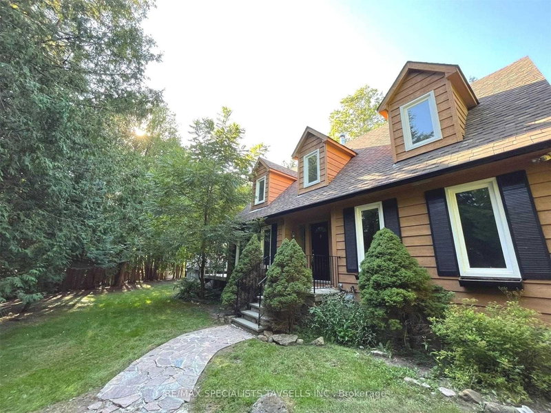 4 Sunshine Mountain Dr, Caledon, L7C 0A1 | Image 2