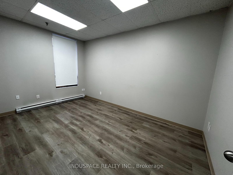 #21 - 1565 Britannia Rd E, Mississauga, L4W 3C6 | Image 3