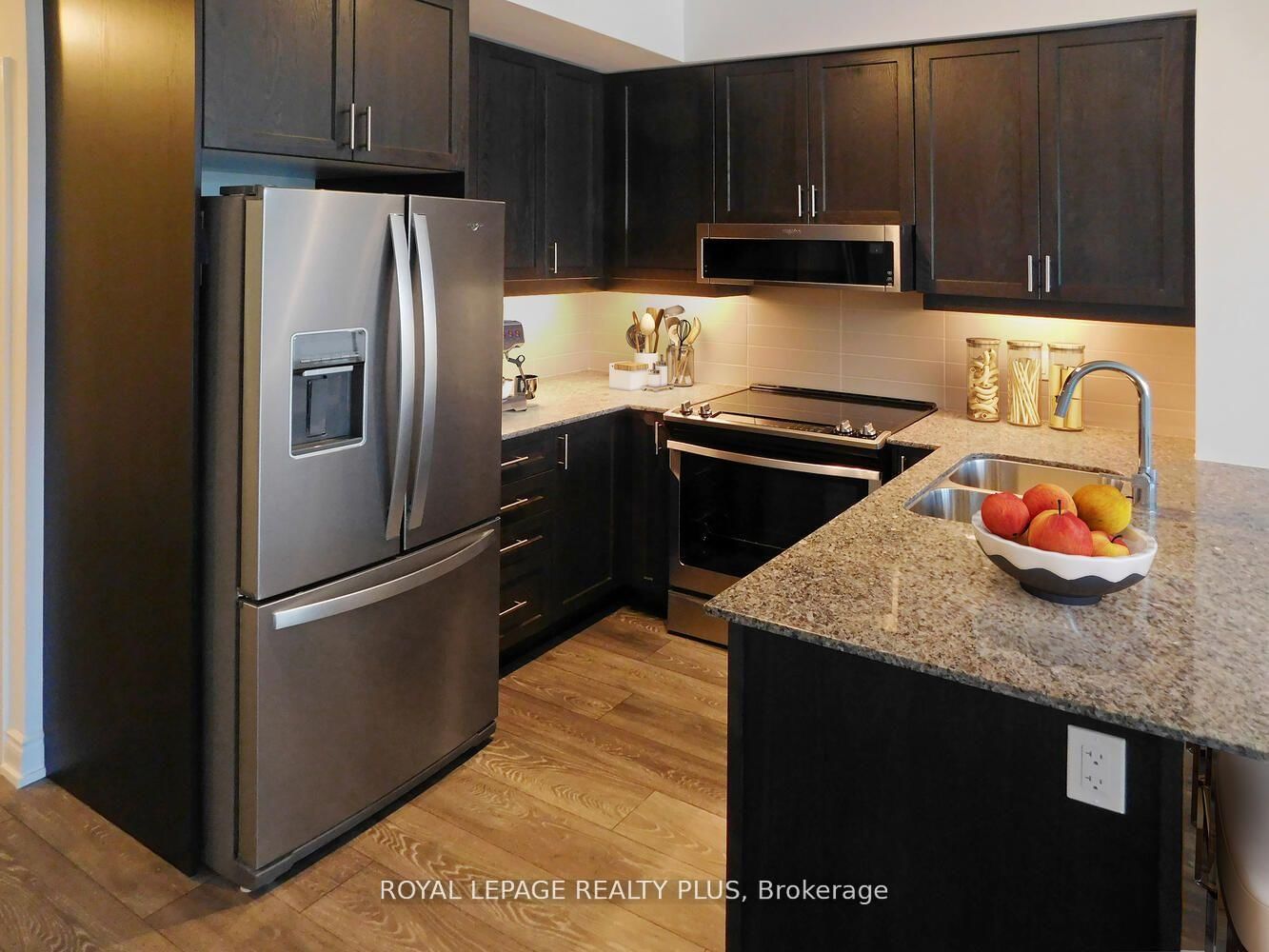 Condo for sale at 208-1050 Main Street, Milton, Ontario, L9T 6H7 - Dempsey - MLS: W12708578