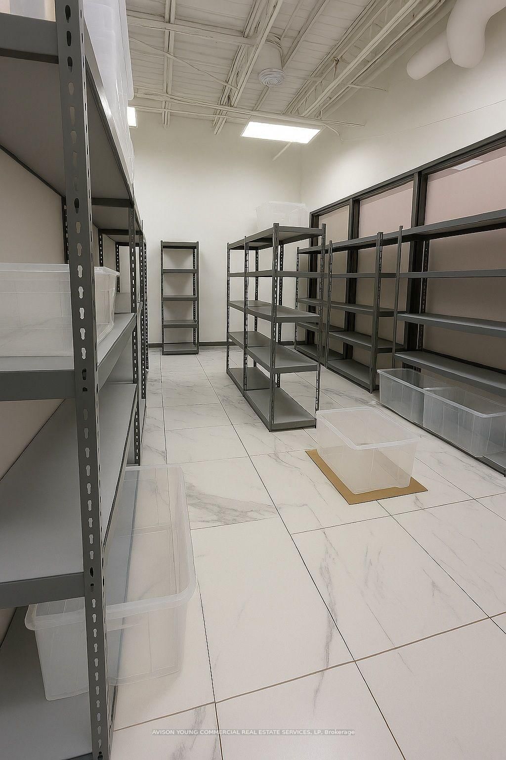 106-108 Tycos Drive, Unit 3 - Photo 6