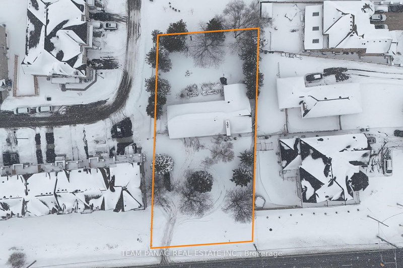 3377 Mayfield Rd, Brampton, L6Z 0A2 | Image 3