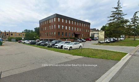 3034 Palstan Road, Unit #M4