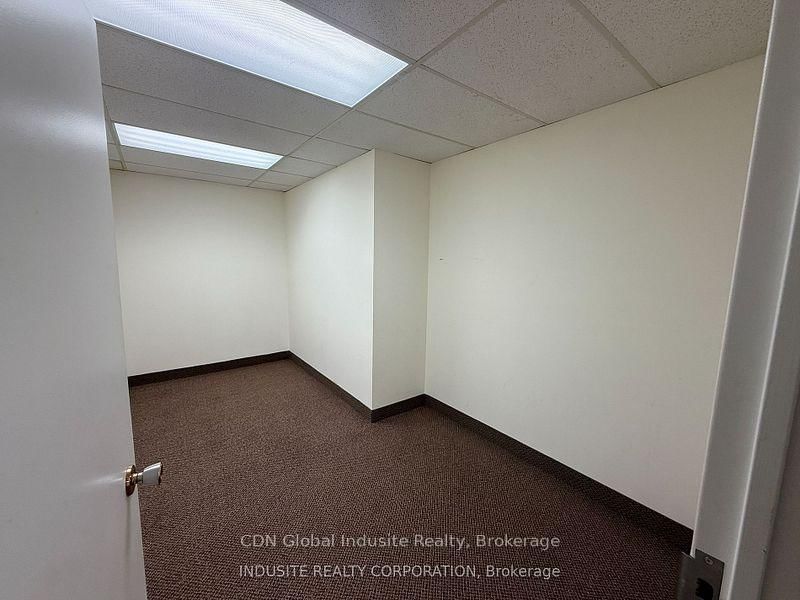 3034 Palstan Road, Unit #M4 - Photo 4