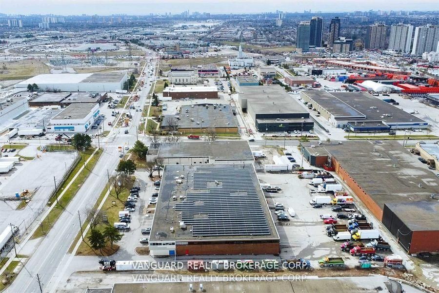 78 Signet Drive, Unit 3 - Photo 3