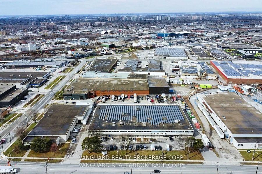 78 Signet Drive, Unit 3 - Photo 9