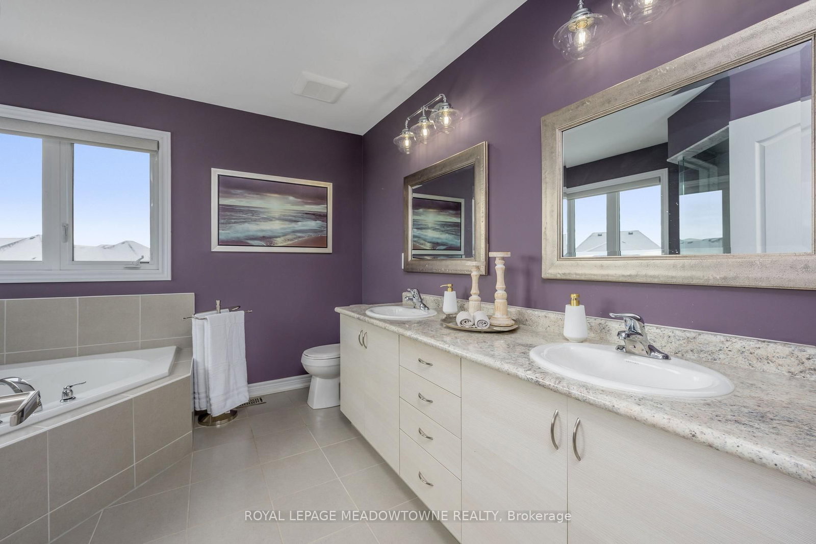 Detached House for sale at 71 Northwest Court, Halton Hills, Ontario, L7G 0K7 - Georgetown - MLS: W12710752