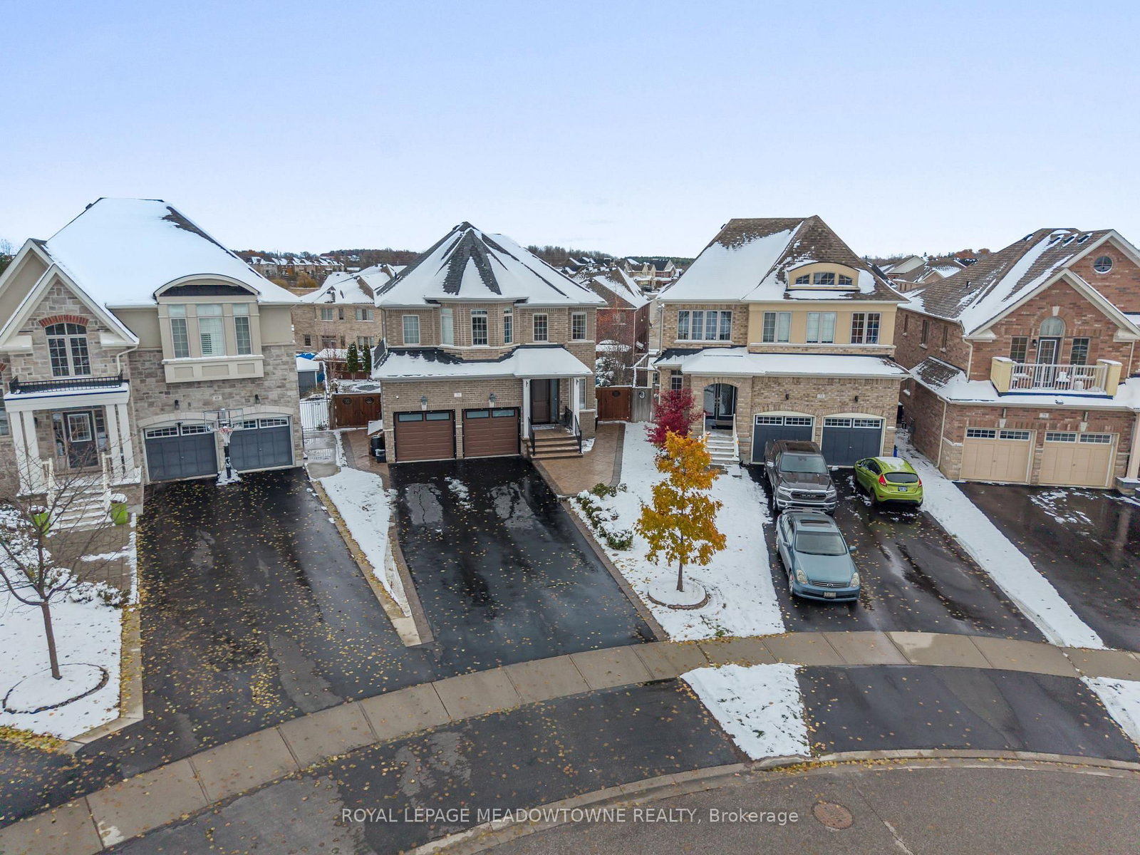 Detached House for sale at 71 Northwest Court, Halton Hills, Ontario, L7G 0K7 - Georgetown - MLS: W12710752