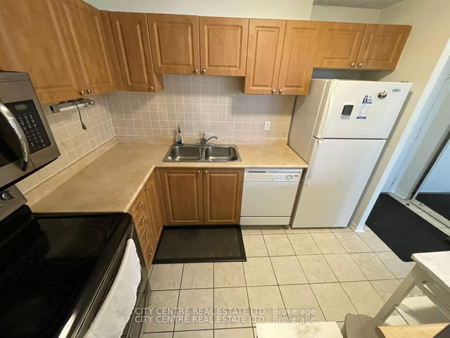 208 - 2900 Battleford Road