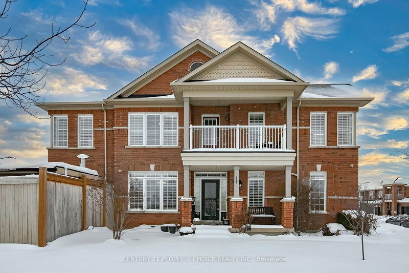 33 Accent Circ, Brampton, L7A 0L3 | Image 2