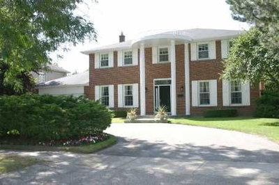 Detached House sold at 53 Edenvale Crescent, Toronto, Ontario, M9A4A5 - Edenbridge-Humber Valley - MLS: W1271221