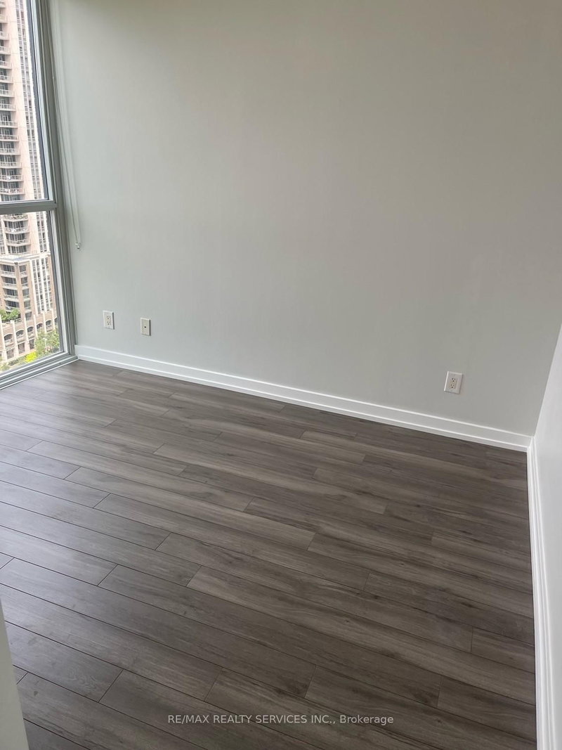 1806 - 4099 Brickstone Mews, Mississauga, L5B 3M8 | Image 2