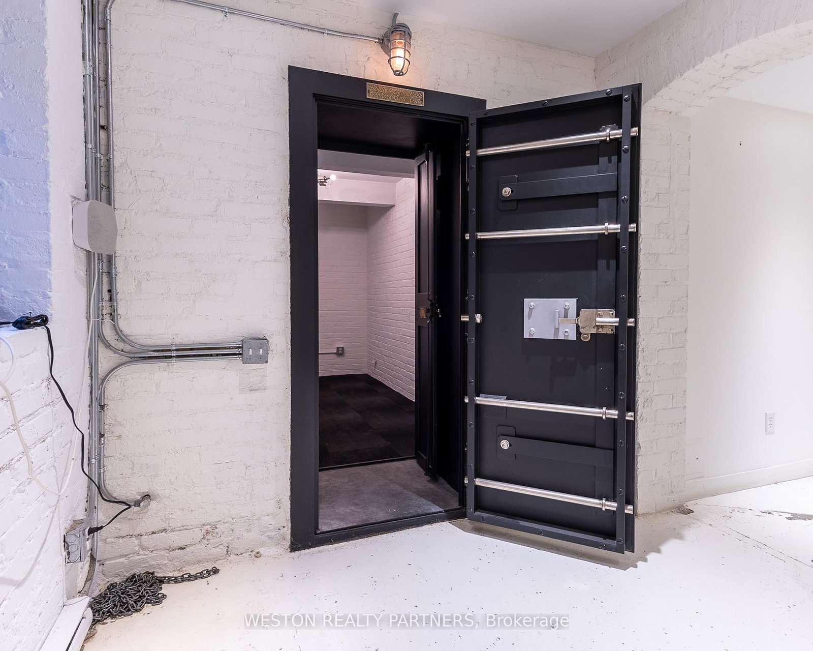 421 Roncesvalles Avenue, Unit Main & Lower - Photo 12