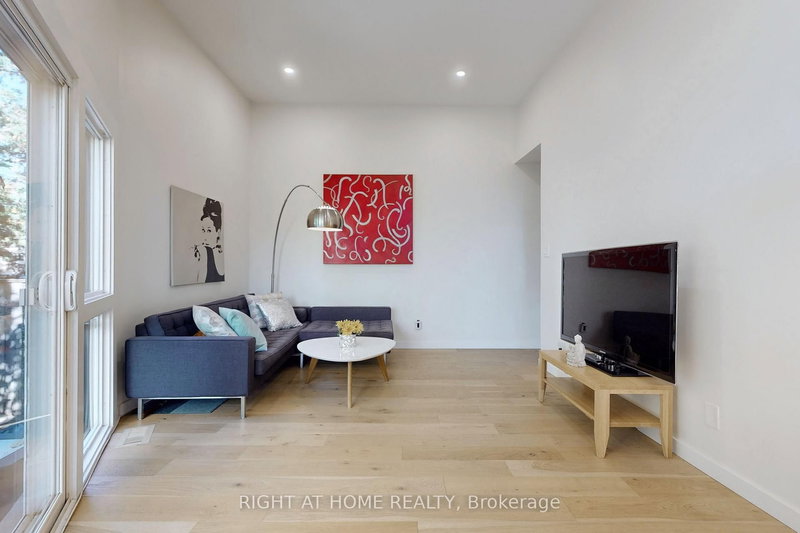 6 - 400 Bloor St, Mississauga, L5A 3M8 | Image 3