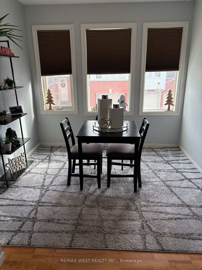 8A Wylie Circle, Halton Hills, Ontario image-0-4