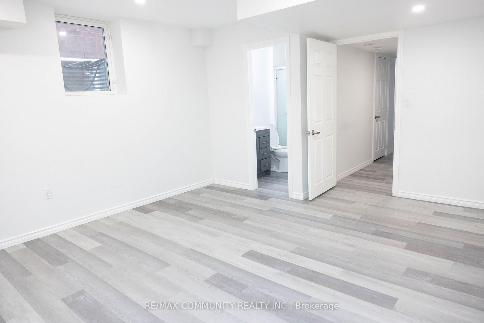 Detached House for lease at 481 Bessborough Drive, Milton, Ontario, L9T 7V1 - Harrison - MLS: W12714470