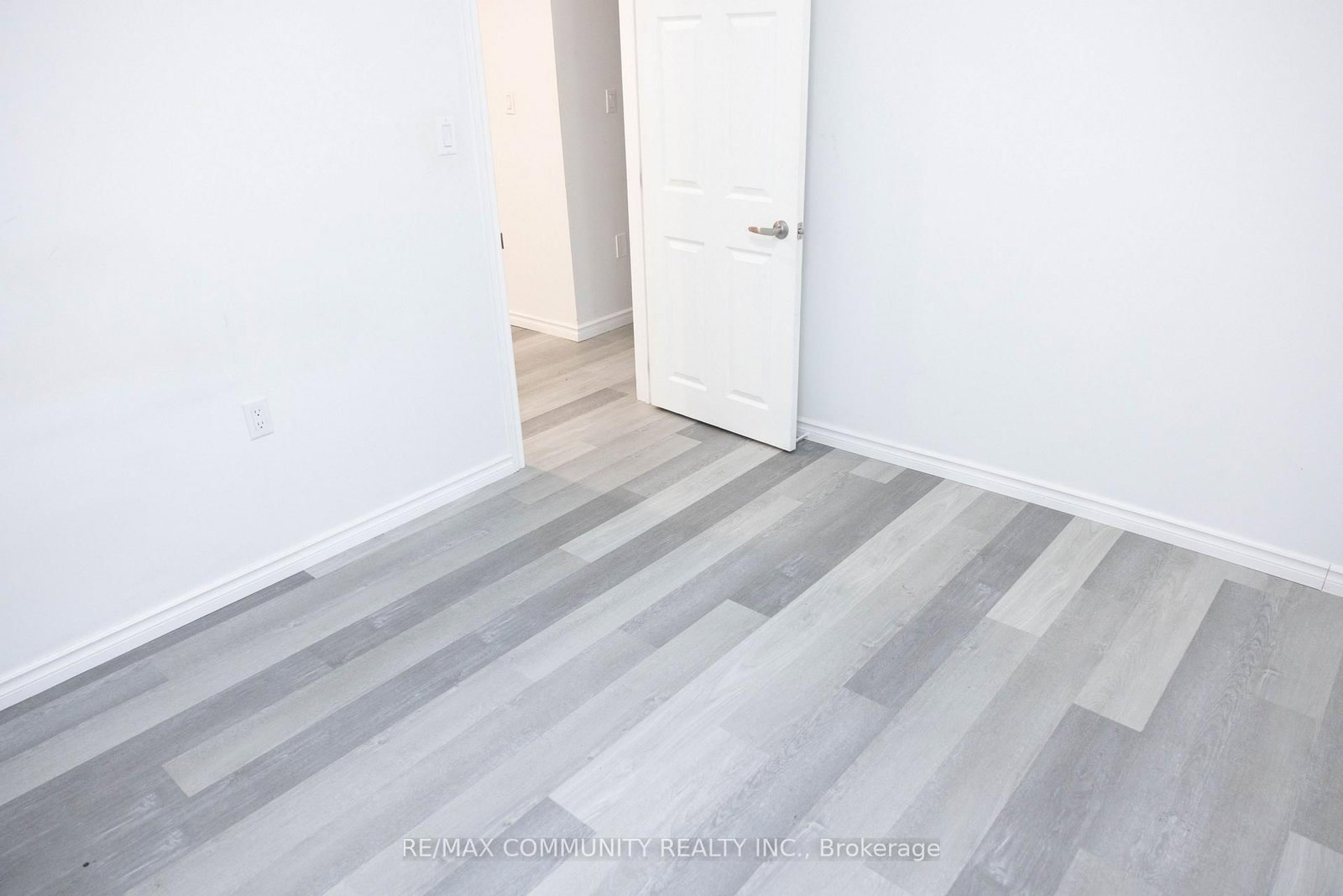 Detached House for lease at 481 Bessborough Drive, Milton, Ontario, L9T 7V1 - Harrison - MLS: W12714470